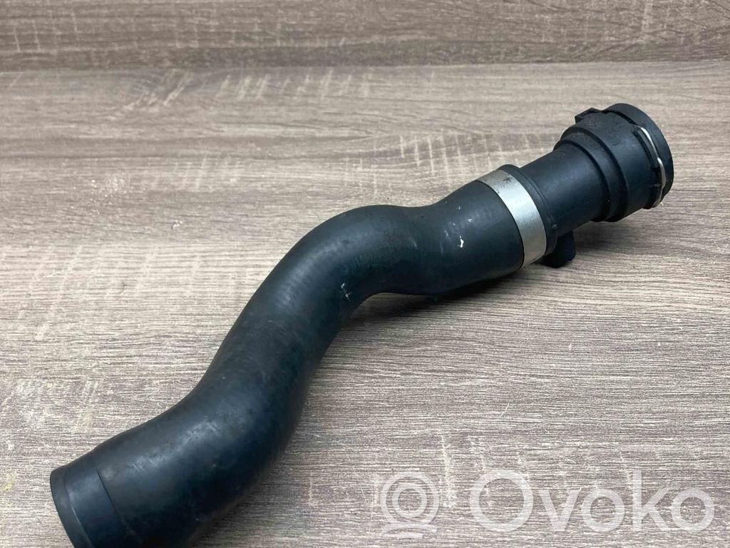 BMW 5 E39 Engine coolant pipe/hose 