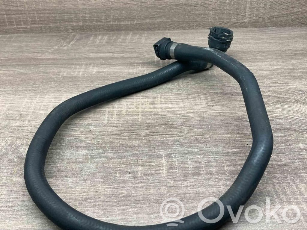 Engine coolant pipe/hose   7796273,1437865