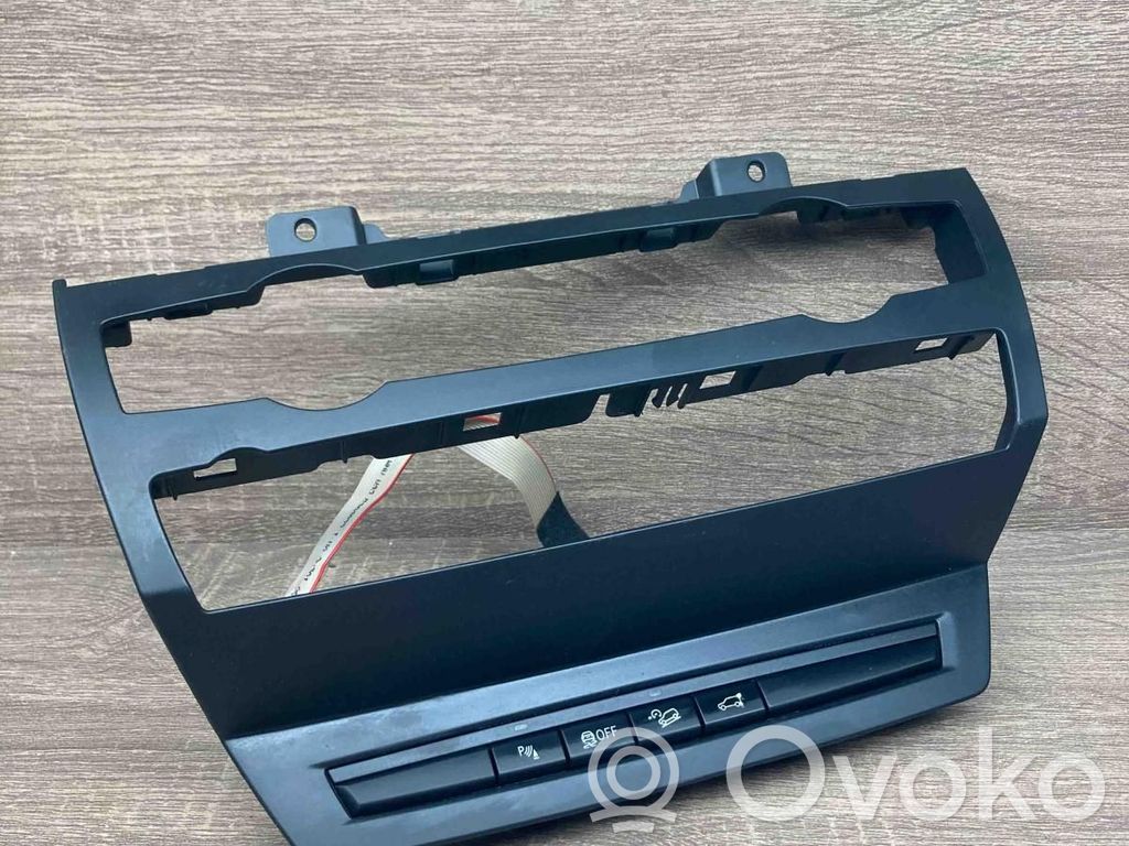 Console centrale, commande chauffage/clim   9208218