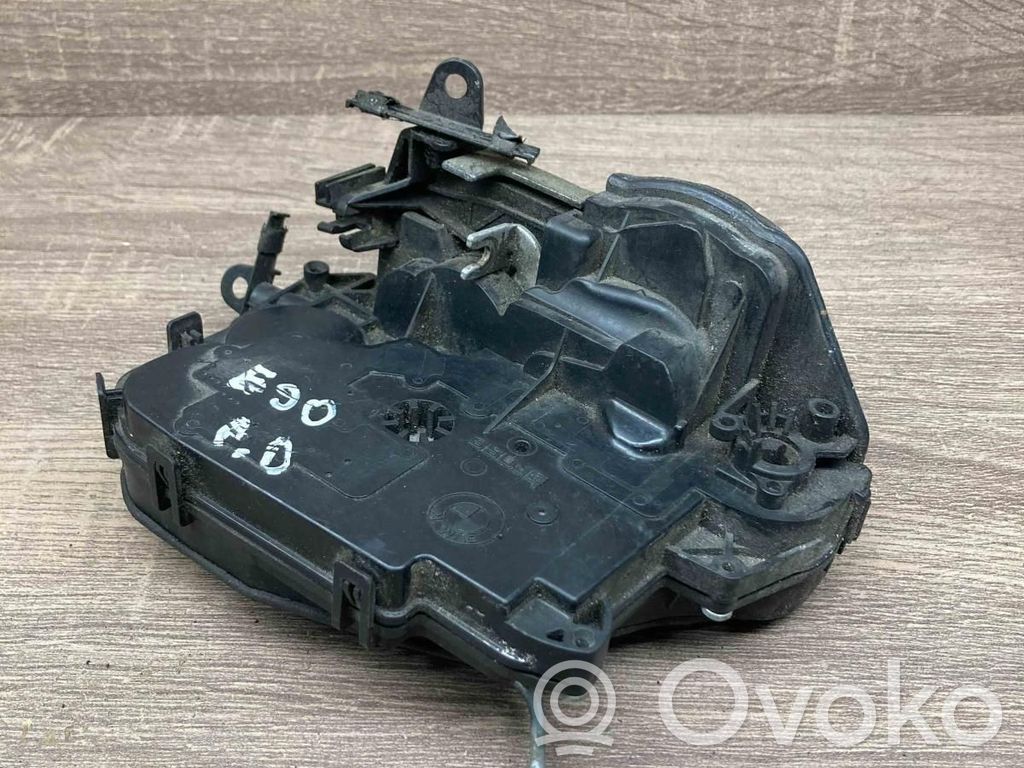 BMW X1 E84 Serratura portiera anteriore 