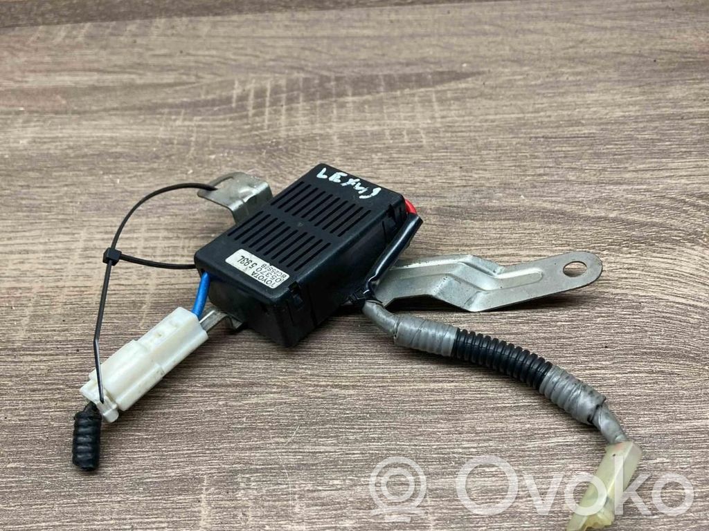 Lexus IS 220D-250-350 Unitate control antenă 