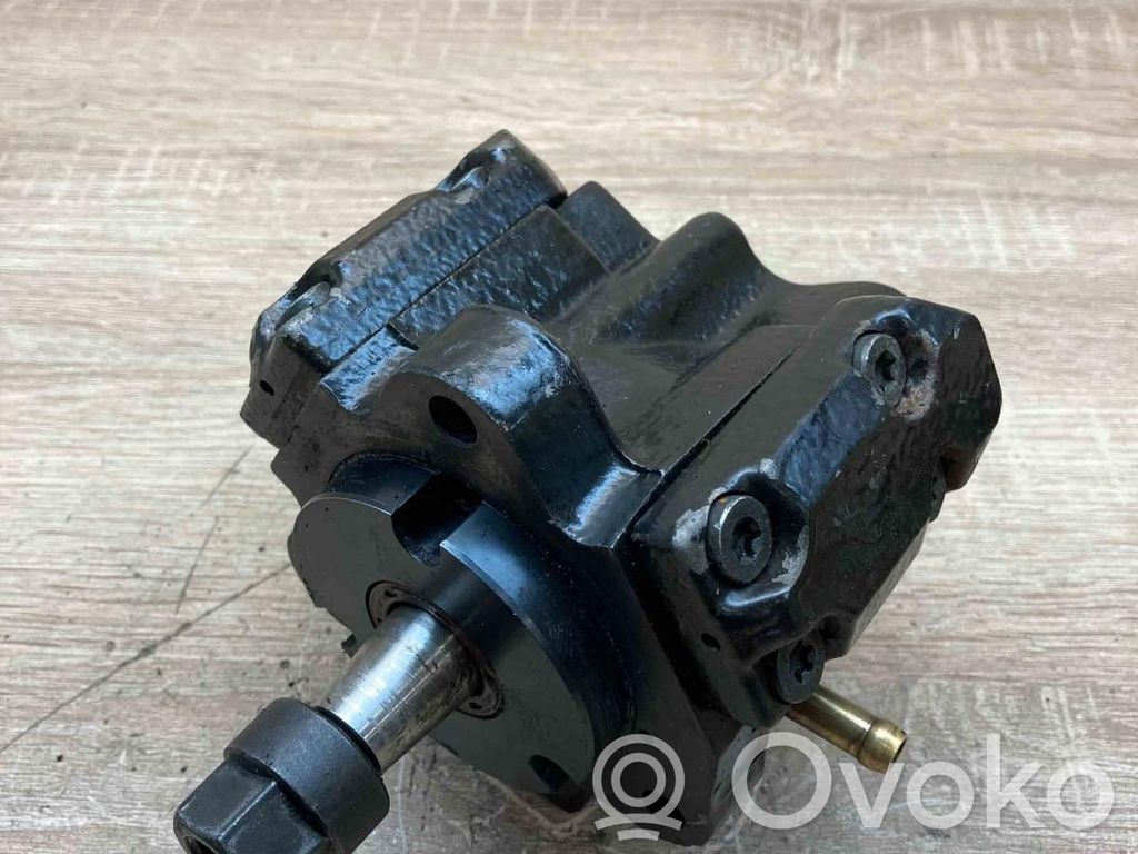 BMW 5 E39 Polttoaineen ruiskutuksen suurpainepumppu 