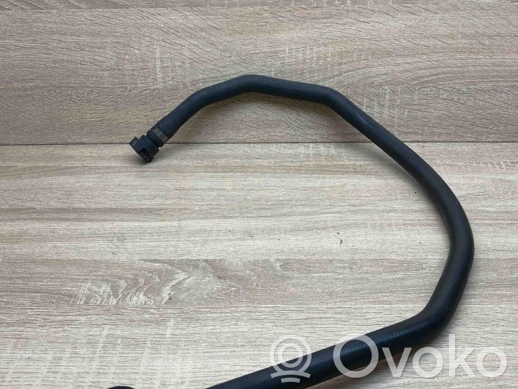 BMW 5 E60 E61 Conductă/furtun lichid de răcire motor 