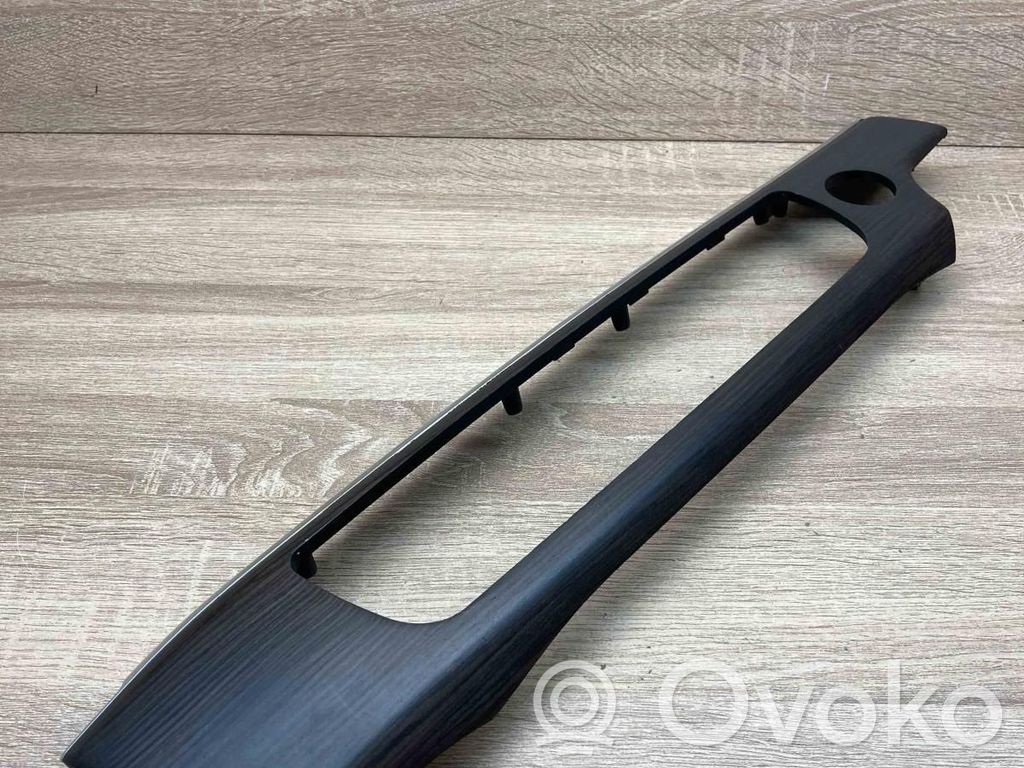 BMW 7 F01 F02 F03 F04 Element deski rozdzielczej 