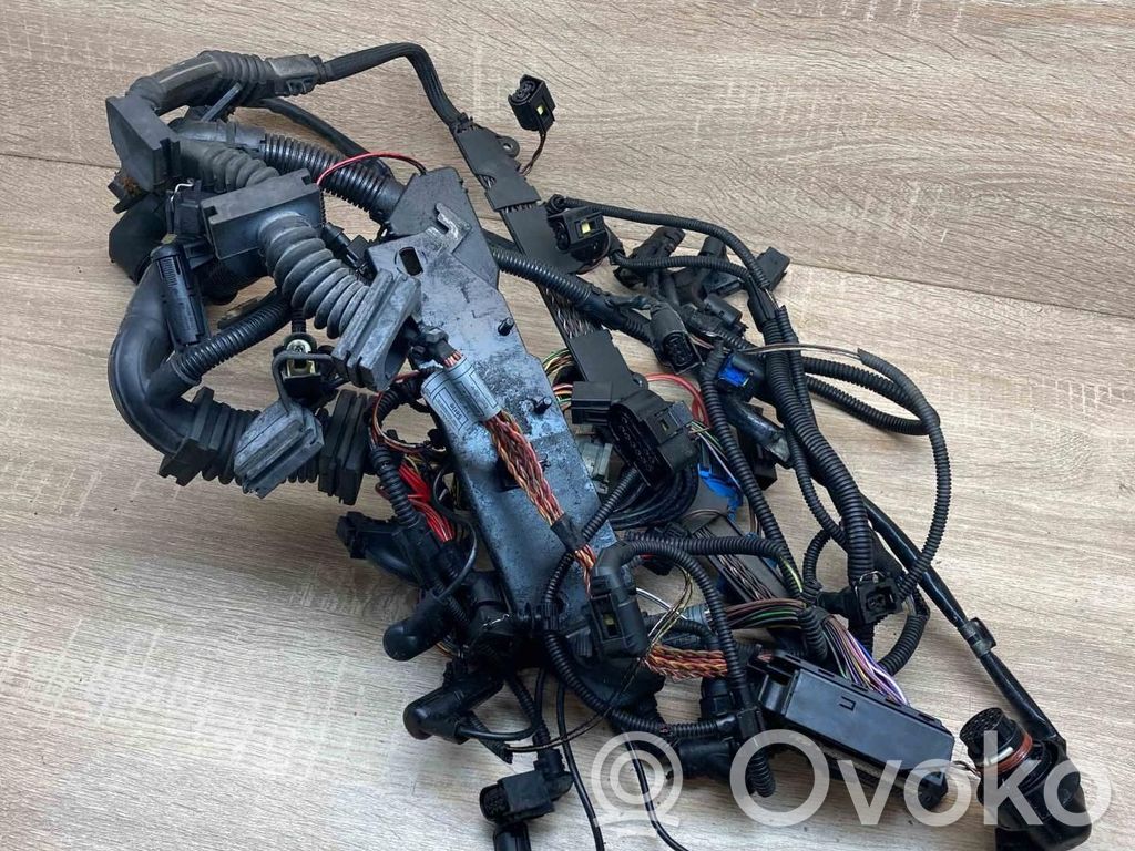 BMW 5 E60 E61 Engine installation wiring loom 