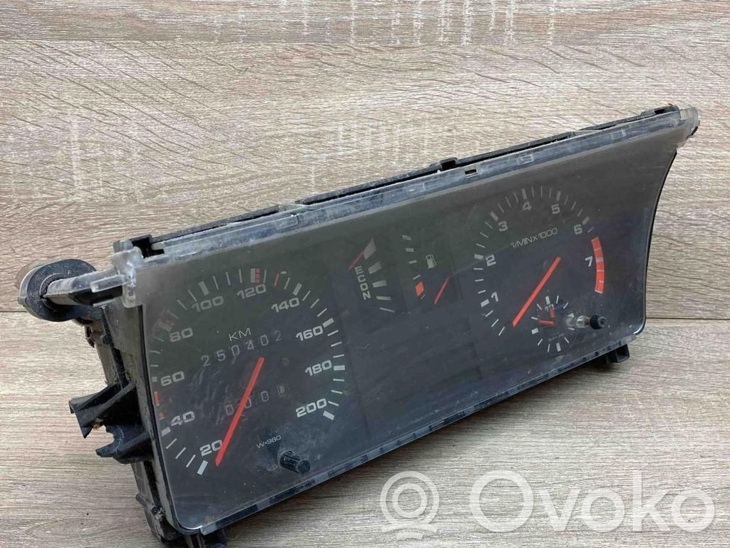 Audi 80 90 B3 Licznik / Prędkościomierz 