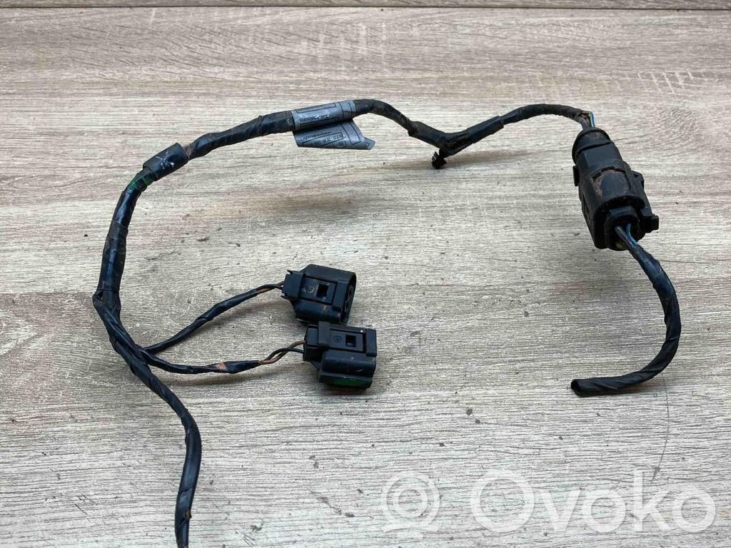 Plug wire   9115107
