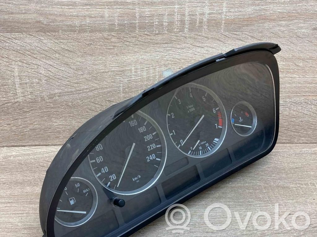 BMW 5 E39 Vitezometru (grup de instrumente) 