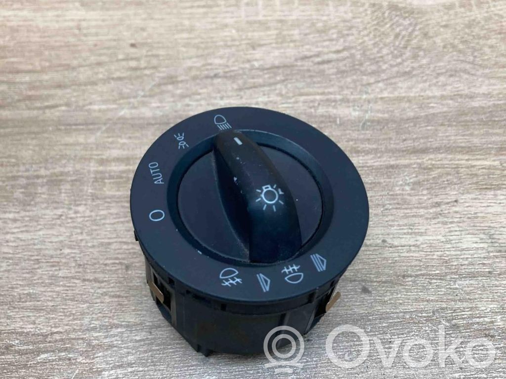 Audi A6 S6 C6 4F Light switch 