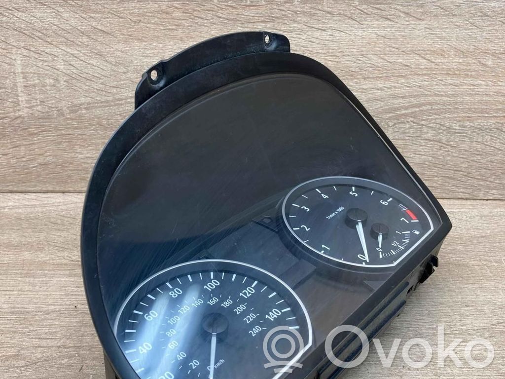 Licznik / Prędkościomierz   1041568,FORPETROLRHD