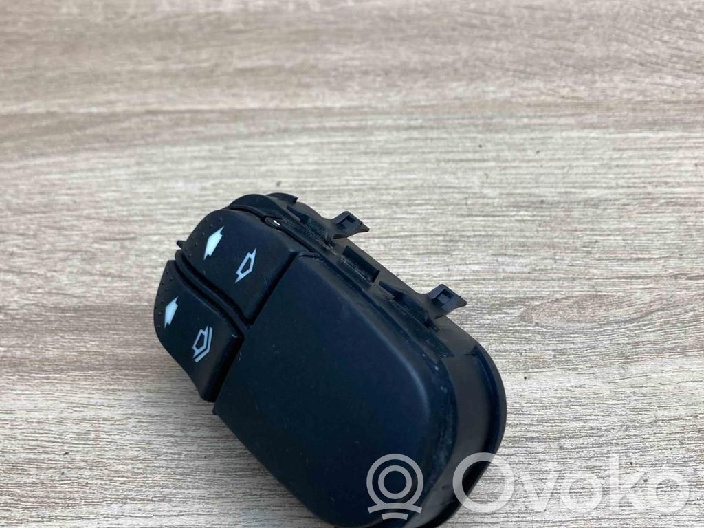 Ford Focus Interruttore di controllo dell’alzacristalli elettrico 