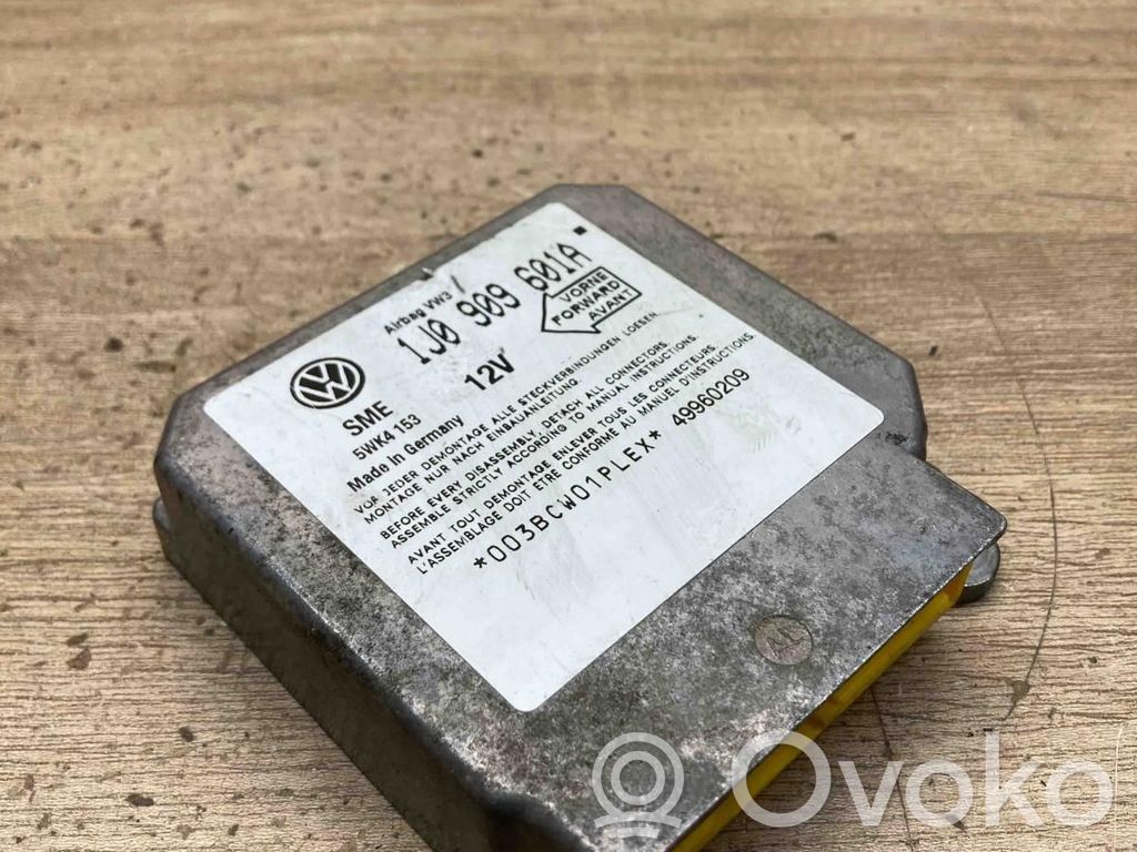 Audi A3 S3 8L Sterownik / Moduł Airbag 
