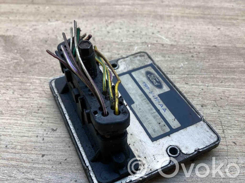 Ford Mondeo MK I Module d'allumage 