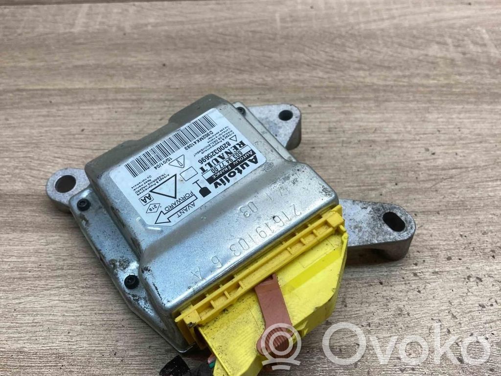 Renault Laguna II Unitate/modul de comandă airbaguri 