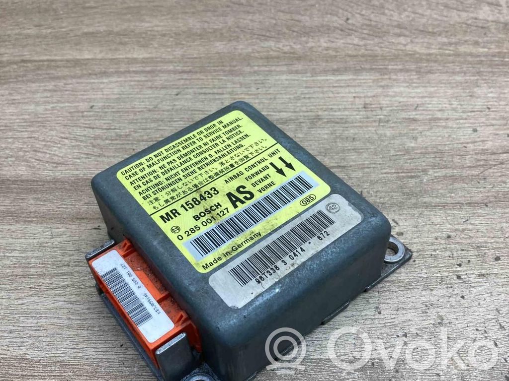 Mitsubishi Carisma Centralina/modulo airbag 