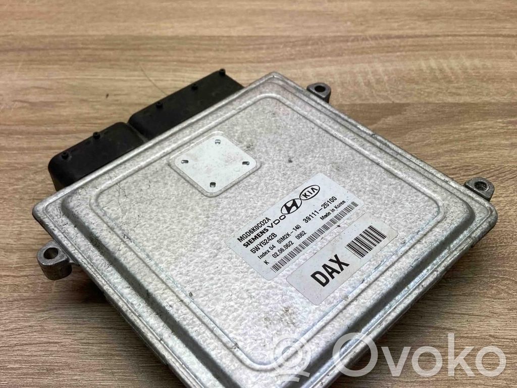 Volvo V70 Engine control unit/module ECU 