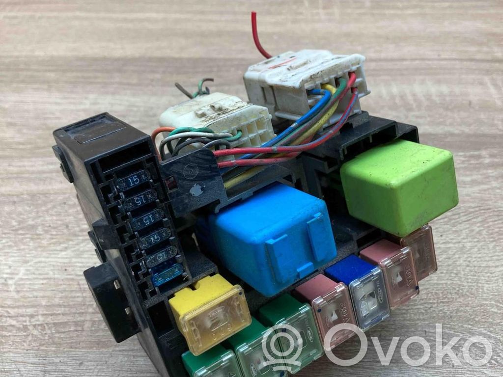 Opel Signum Fuse module 