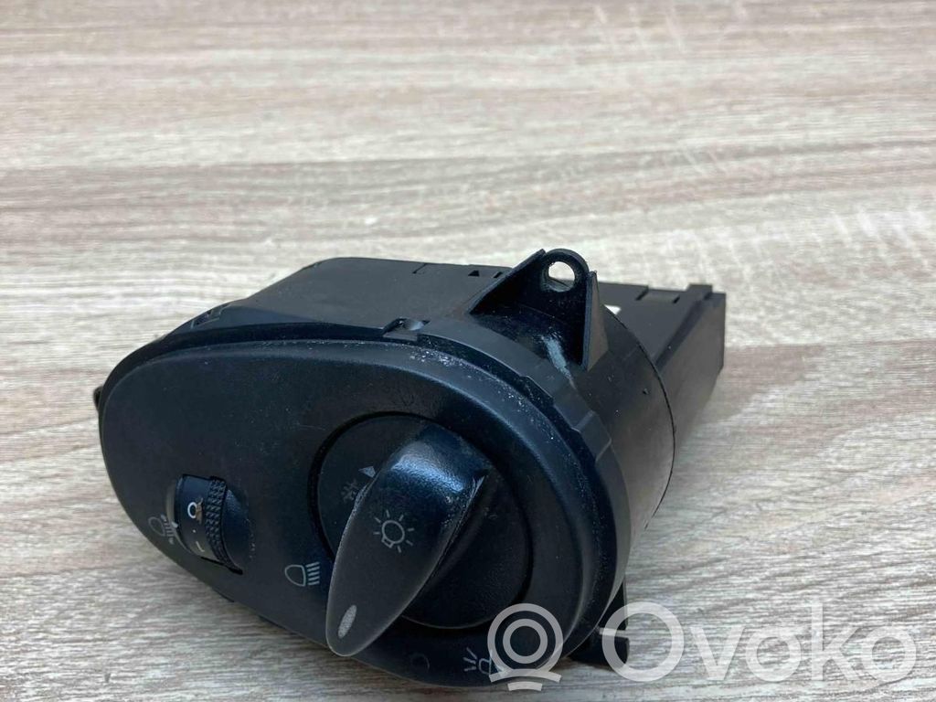 Interruptor de luz   98AG13A024CH,04052524