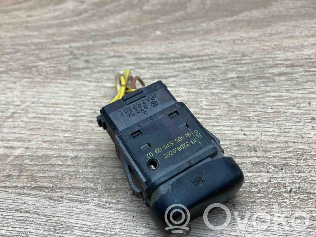 Mercedes-Benz Vito Viano W638 Włącznik świateł przeciwmgielnych 