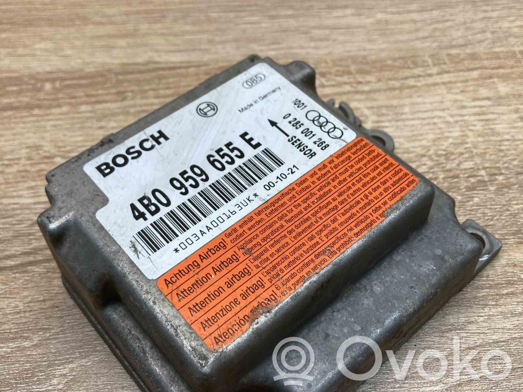 Audi A6 S6 C5 4B Airbag control unit/module 
