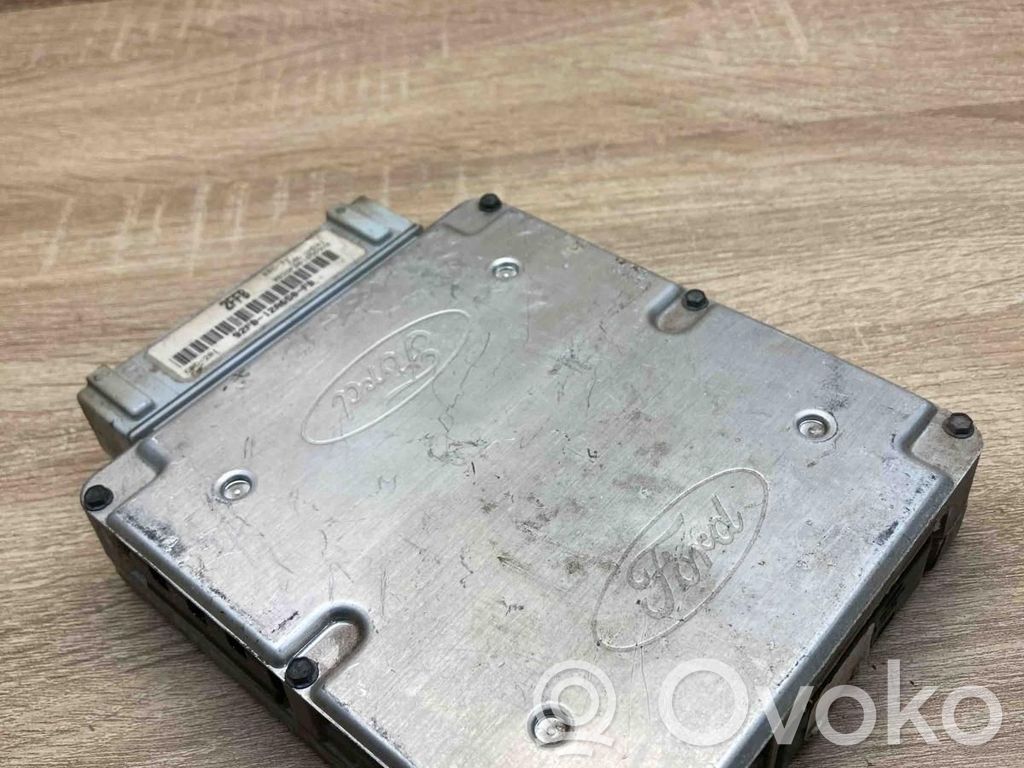Ford Fiesta Engine control unit/module ECU 