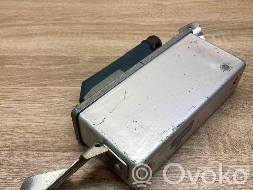 Subaru Legacy ABS control unit/module 