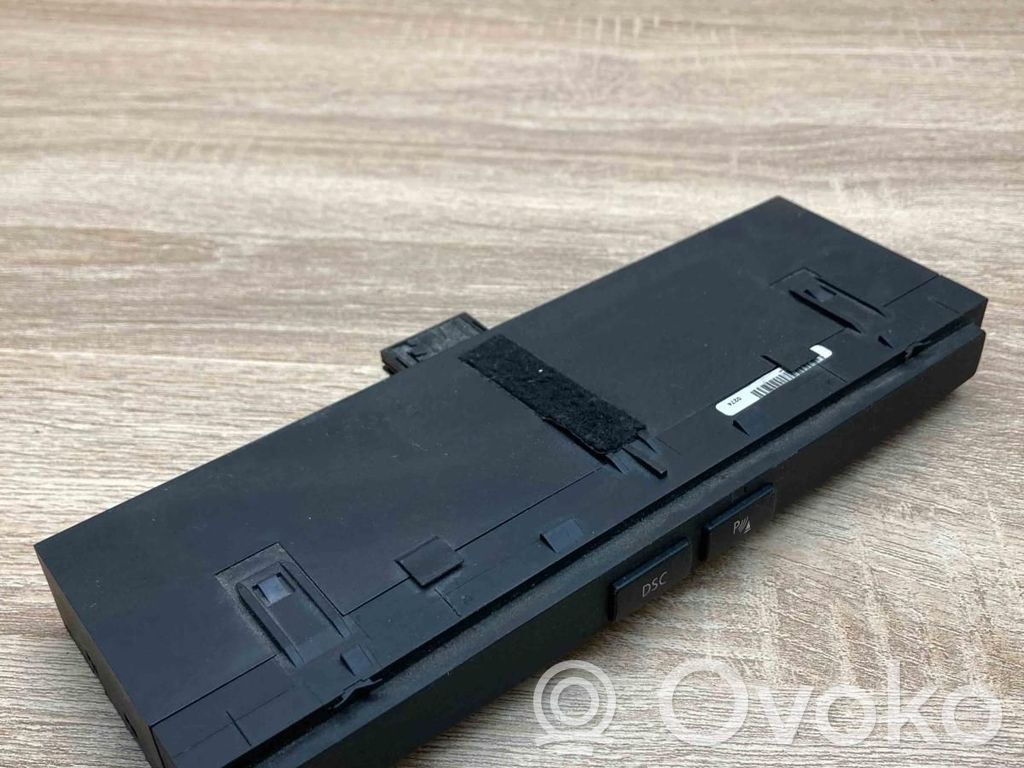 BMW 5 E60 E61 Comutator senzor parcare (PDC) 
