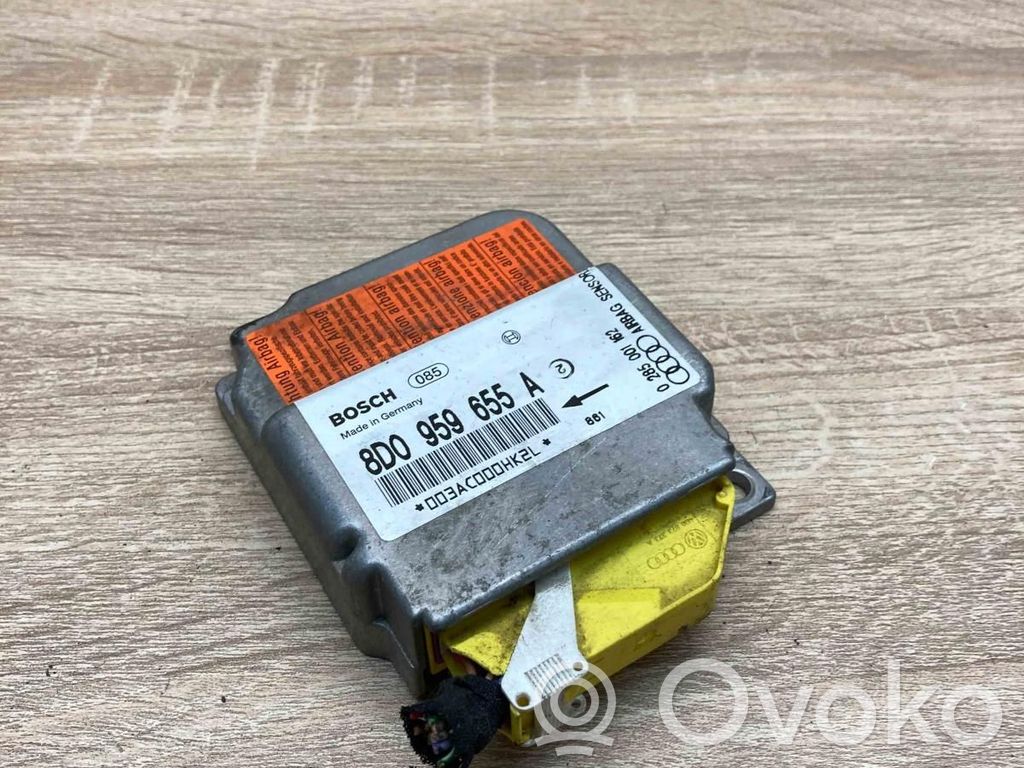 Audi A4 S4 B5 8D Airbag control unit/module 