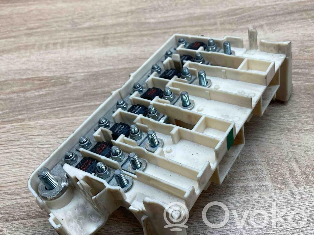 BMW 5 E39 Relais de batterie fusible 