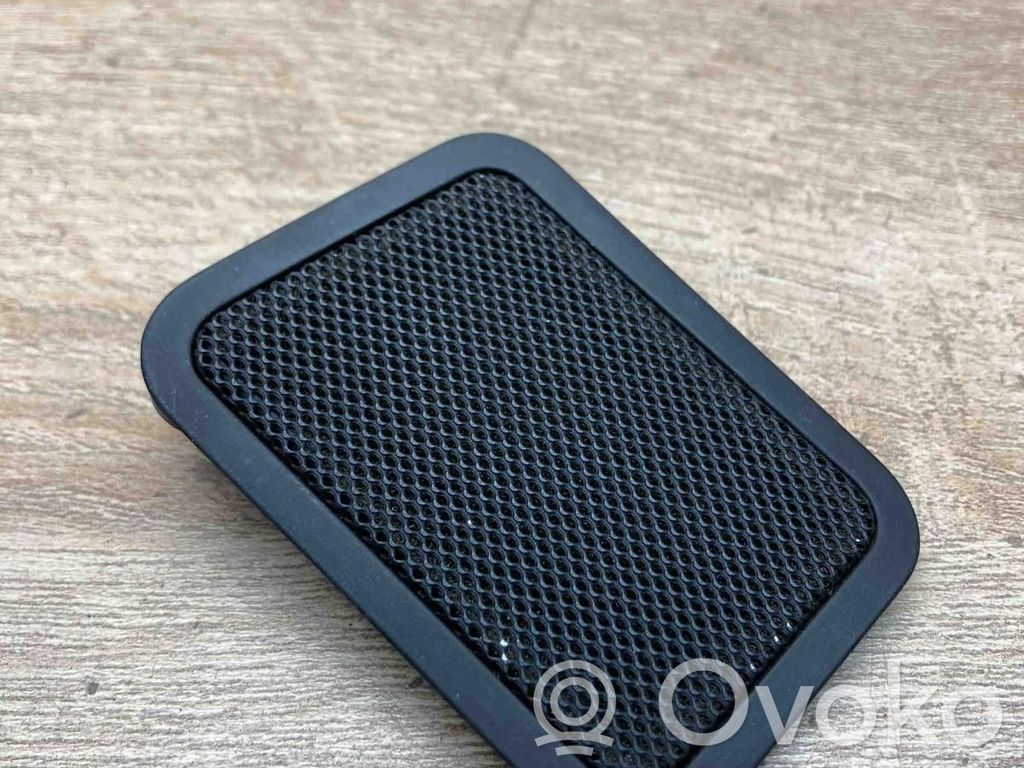 BMW 5 E39 Moldura del altavoz de la puerta trasera 