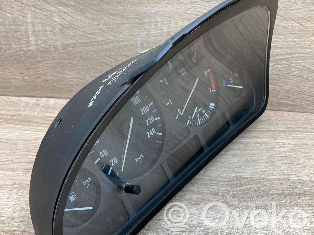 BMW 5 E39 Speedometer (instrument cluster) 