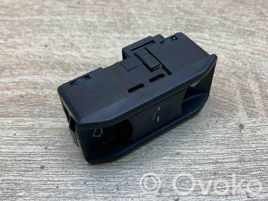 Interruptor del techo solar   8352182