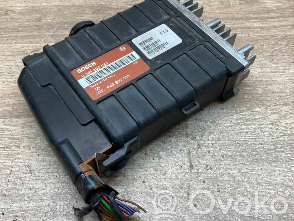 Engine control unit/module ECU   443907311,0261200251,USED