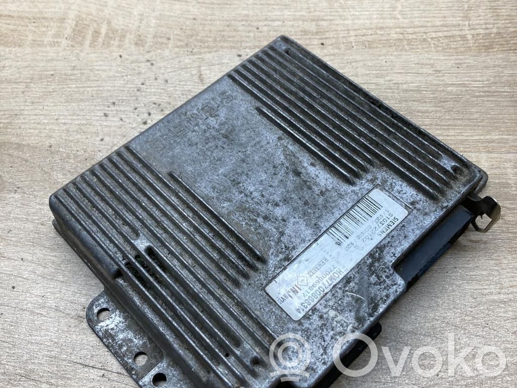 Renault Laguna I Engine control unit/module ECU 