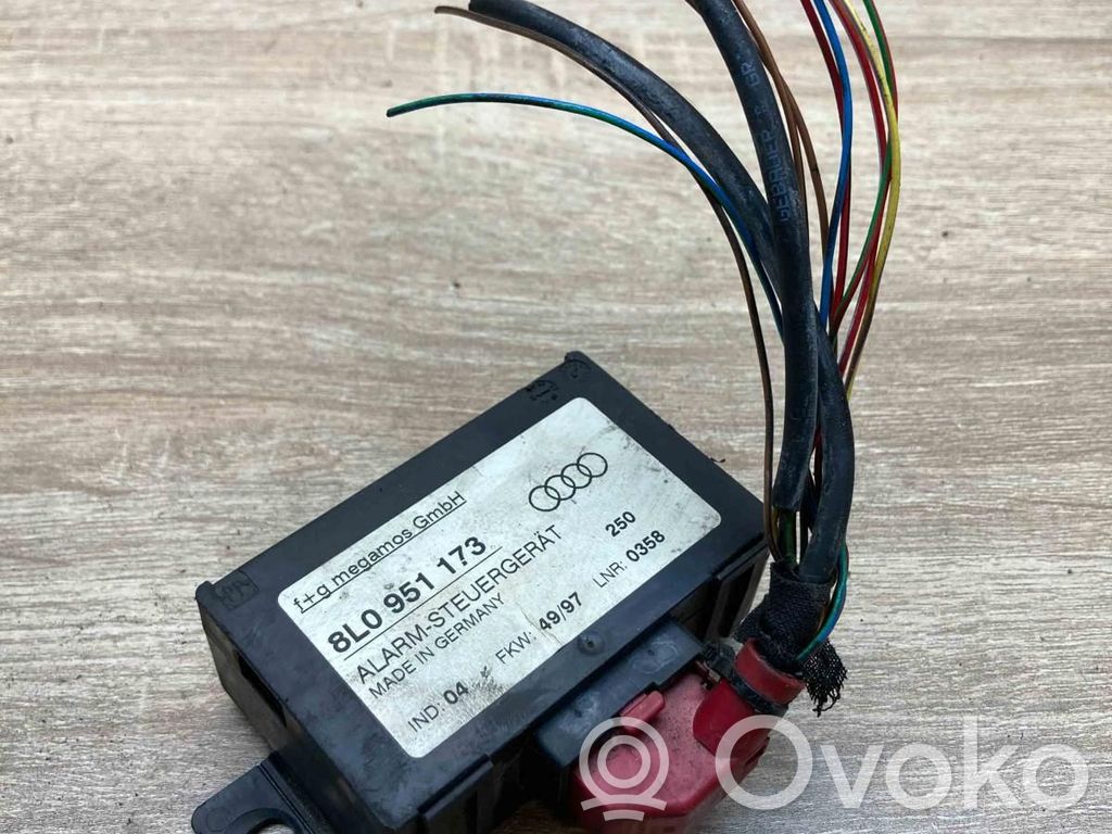 Audi A8 S8 D2 4D Unitate/modul control alarmă 
