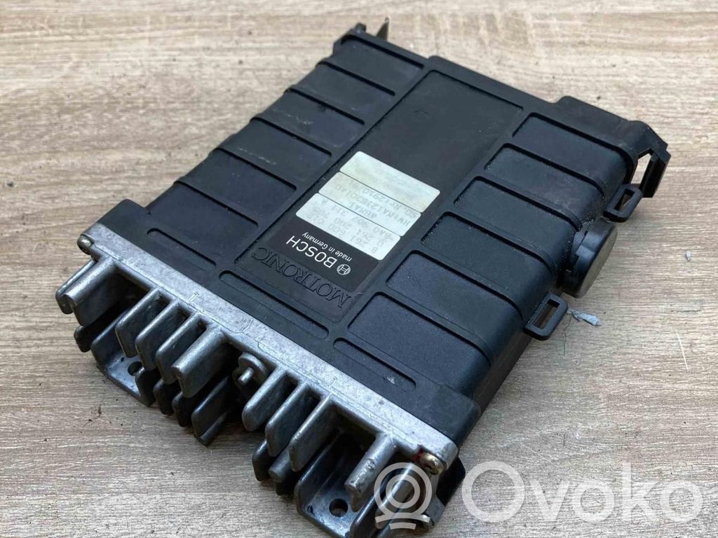 Unidad de control/módulo ECU del motor   0261200705,B261600012