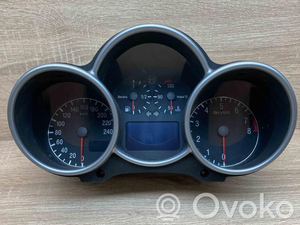 Alfa Romeo 147 Velocímetro (tablero de instrumentos) 
