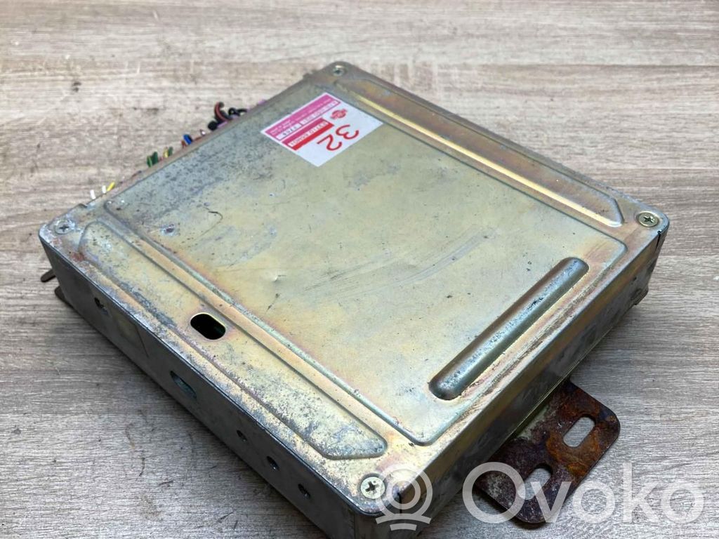 Nissan Sunny Engine control unit/module ECU 