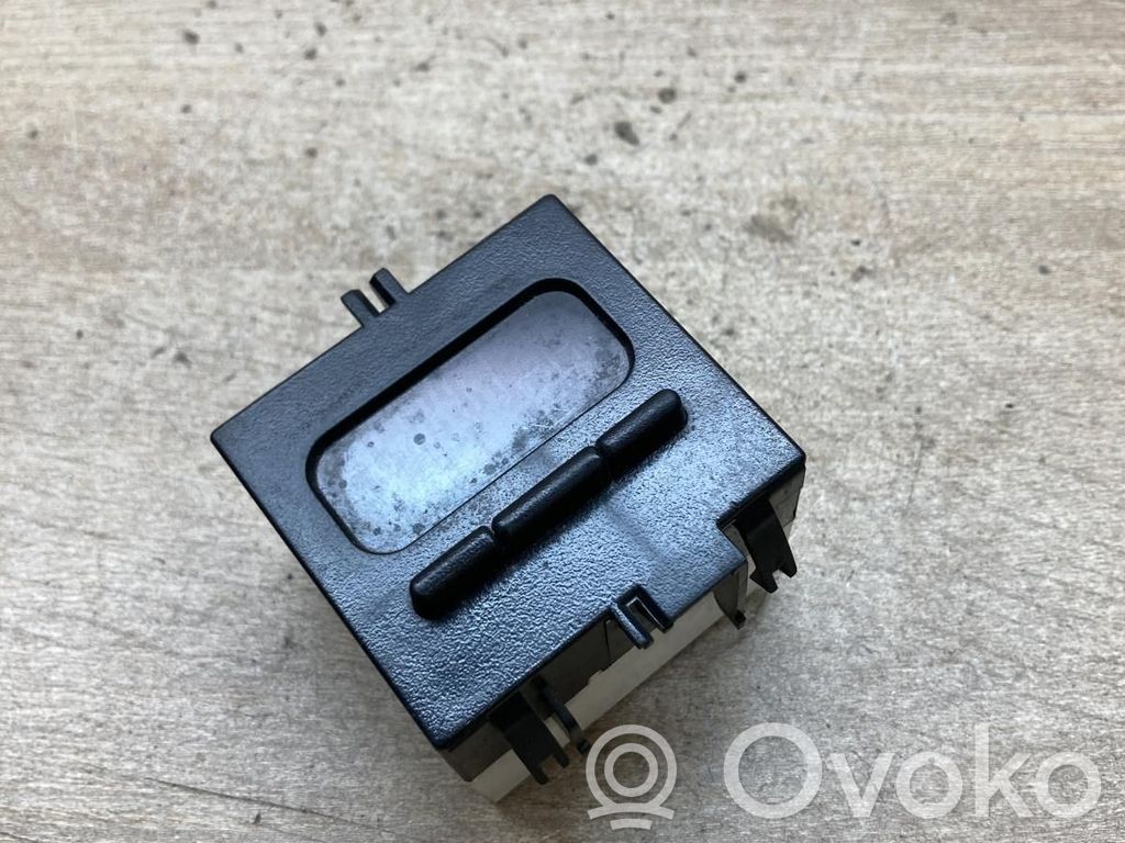 Renault Megane I Monitor / wyświetlacz / ekran 