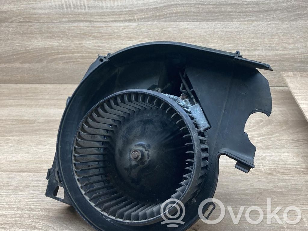 Peugeot 807 Ventola riscaldamento/ventilatore abitacolo 