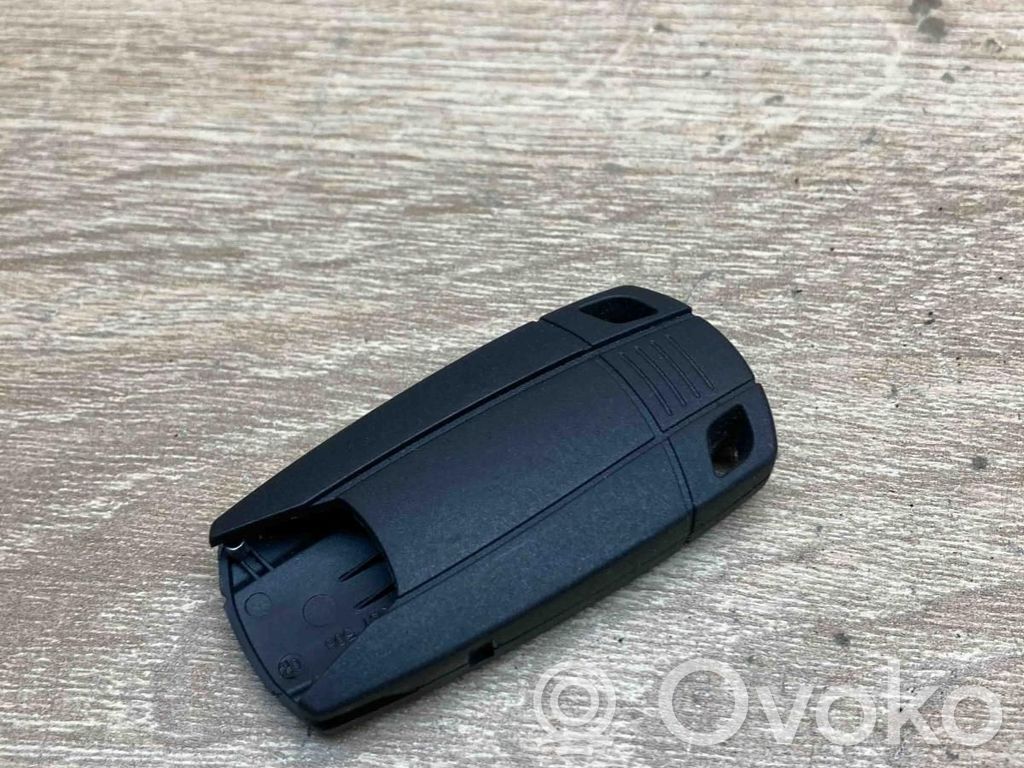 Tarjeta/llave de arranque   6937508
