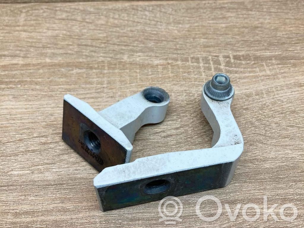 BMW 1 F20 F21 Zawias dolny drzwi przednich 