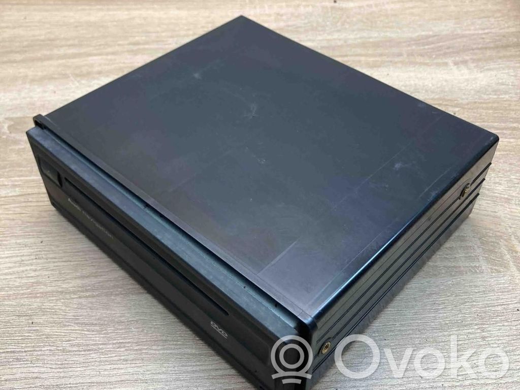 Navigation unit CD/DVD player   4E0919977,WITHPLUGS