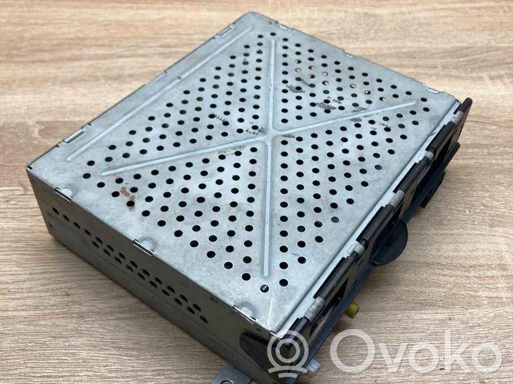 Radio / CD-Player / DVD-Player / Navigation   4E0035541,4E0910541B