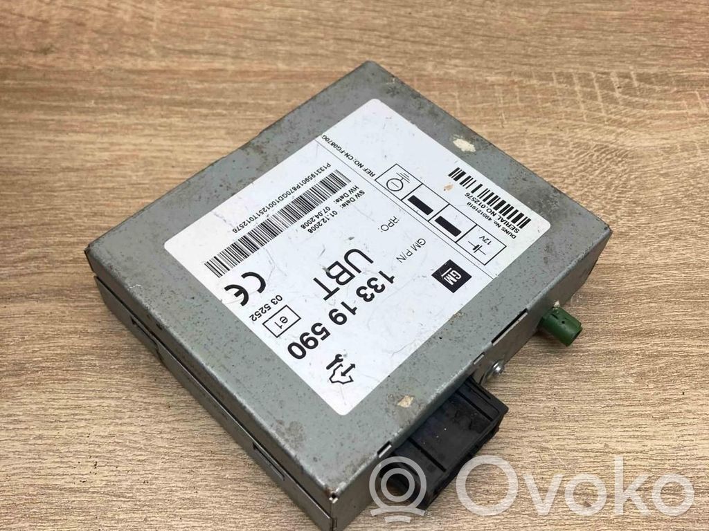 Opel Insignia A Antenna control unit 