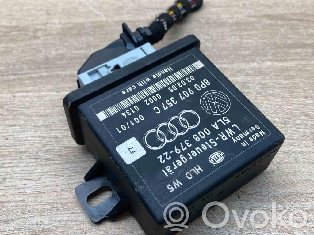 Module d'éclairage LCM   8P0907357C,5LA008379,WITHPLUG