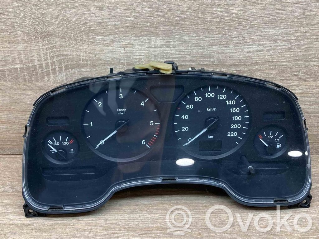 Opel Astra G Nopeusmittari (mittaristo) 