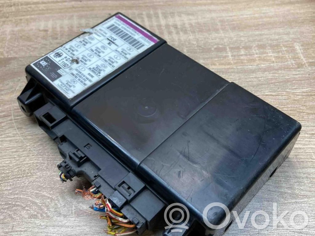 Ford Mondeo Mk III Comfort/convenience module 