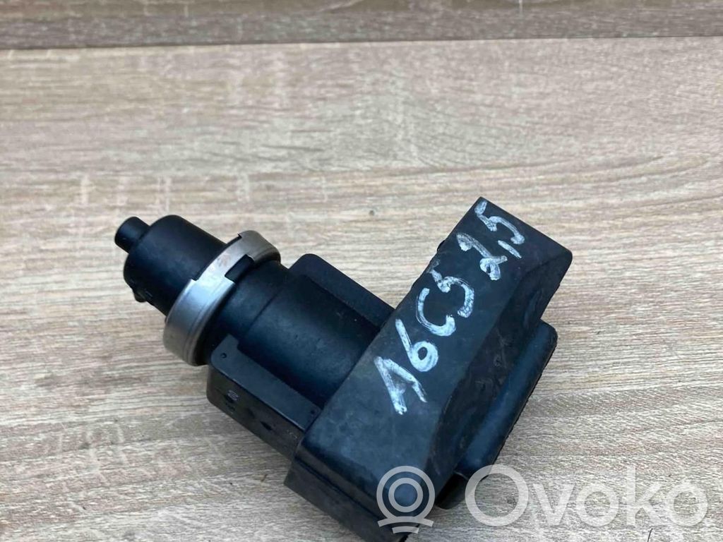 Audi A6 S6 C5 4B Elettrovalvola turbo 