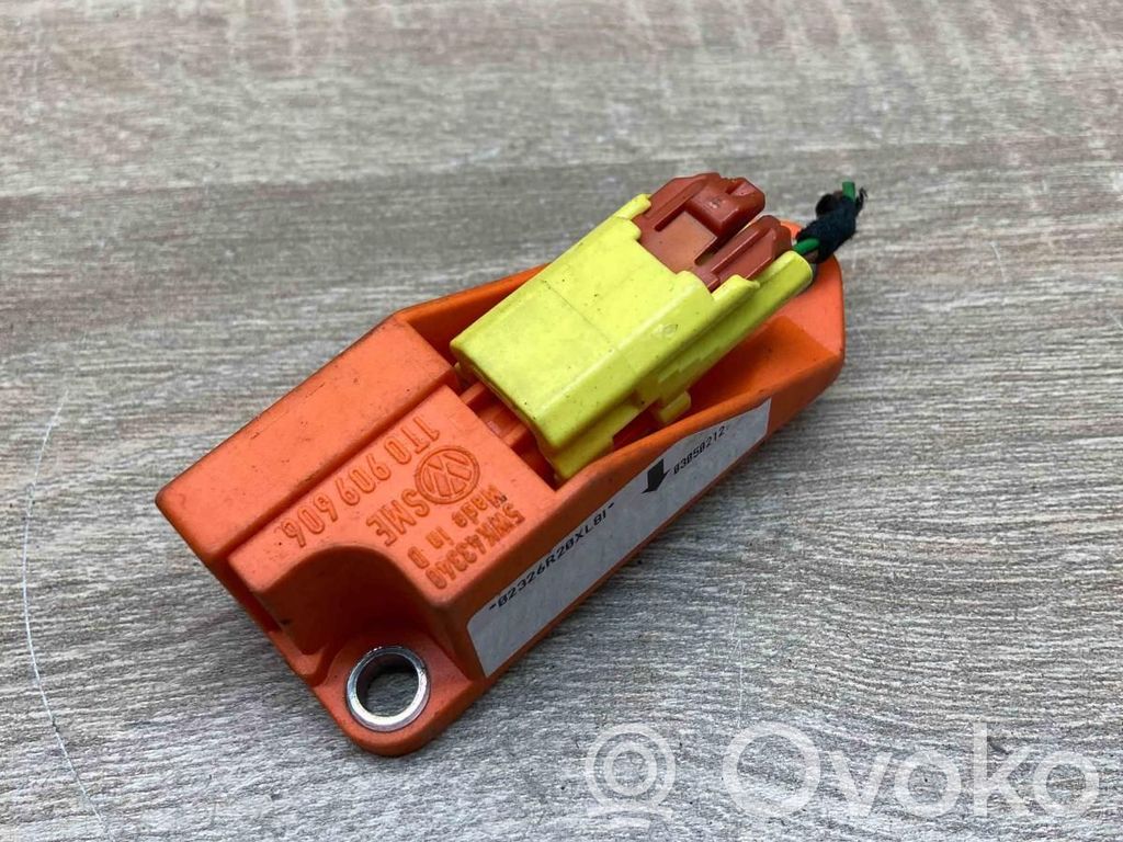 Volkswagen Touran I Sensore d’urto/d'impatto apertura airbag 